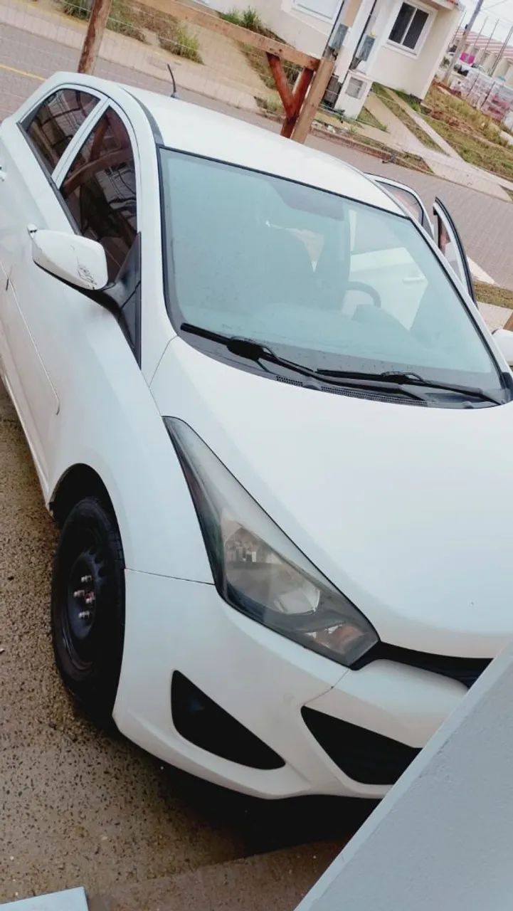 Hyundai Hb20 2015