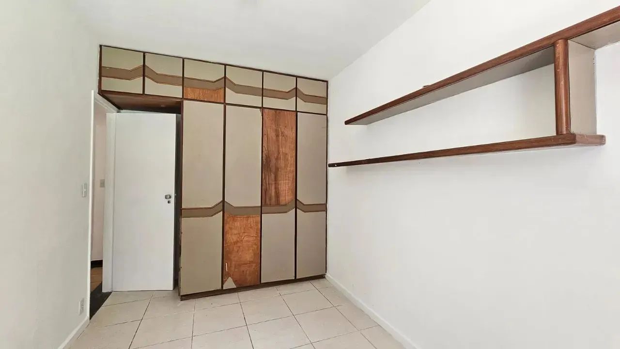 Vendo apartamento com três quartos na melhor localização do Caminho  das Árvores. - Foto 6