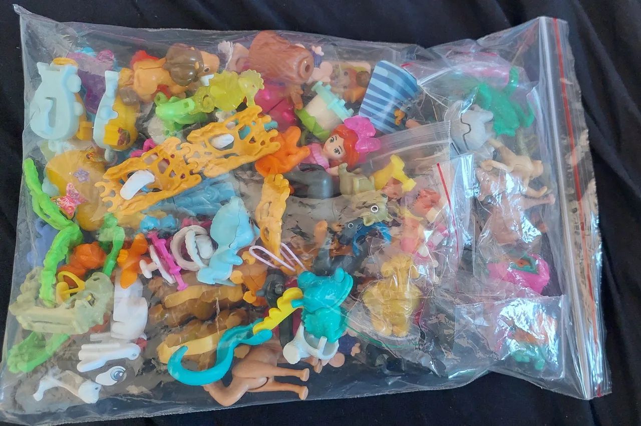Lote de brinquedos Kinder  - Foto 3