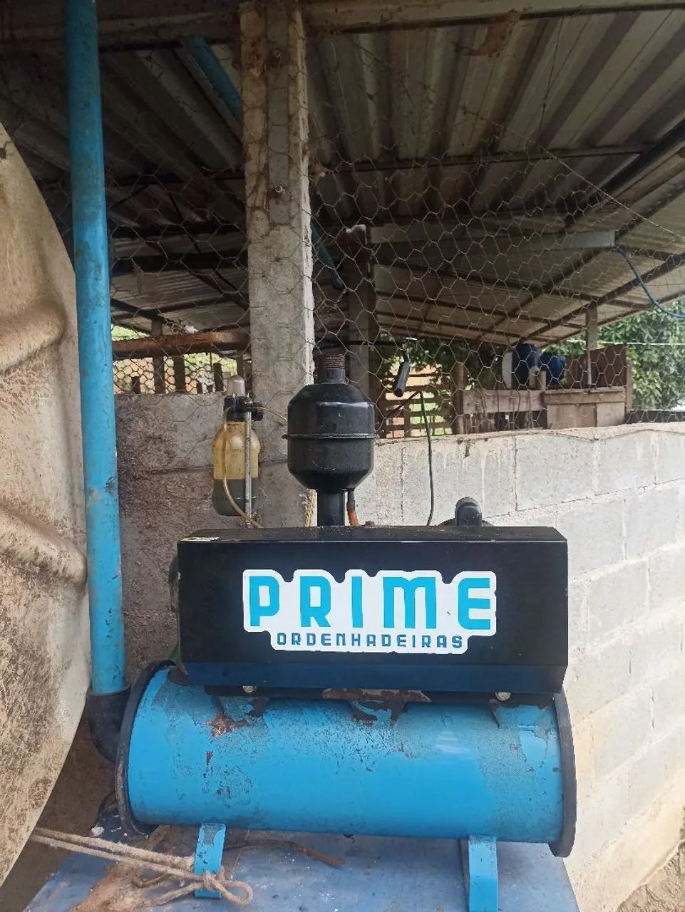 Vendo equipamento e animais para produção de leite!! - Foto 2