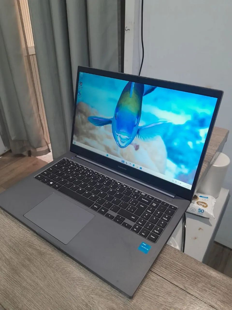 Notebook Samsung NP550X  - Foto 2