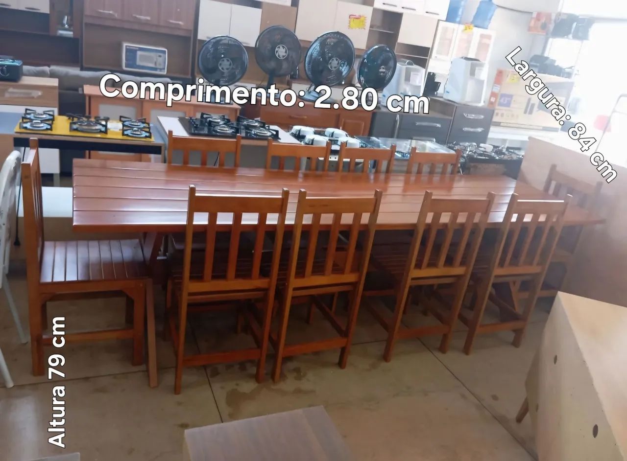 Mesa de madeira 10 cadeiras 