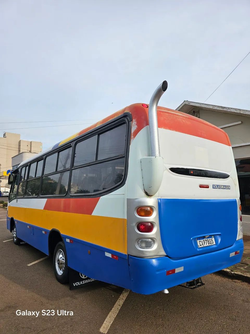 Micro ônibus MWM X10 bomba injetora ACEITO TROCA.   - Foto 4