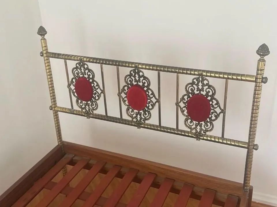 Cama de solteira retro. - Foto 3