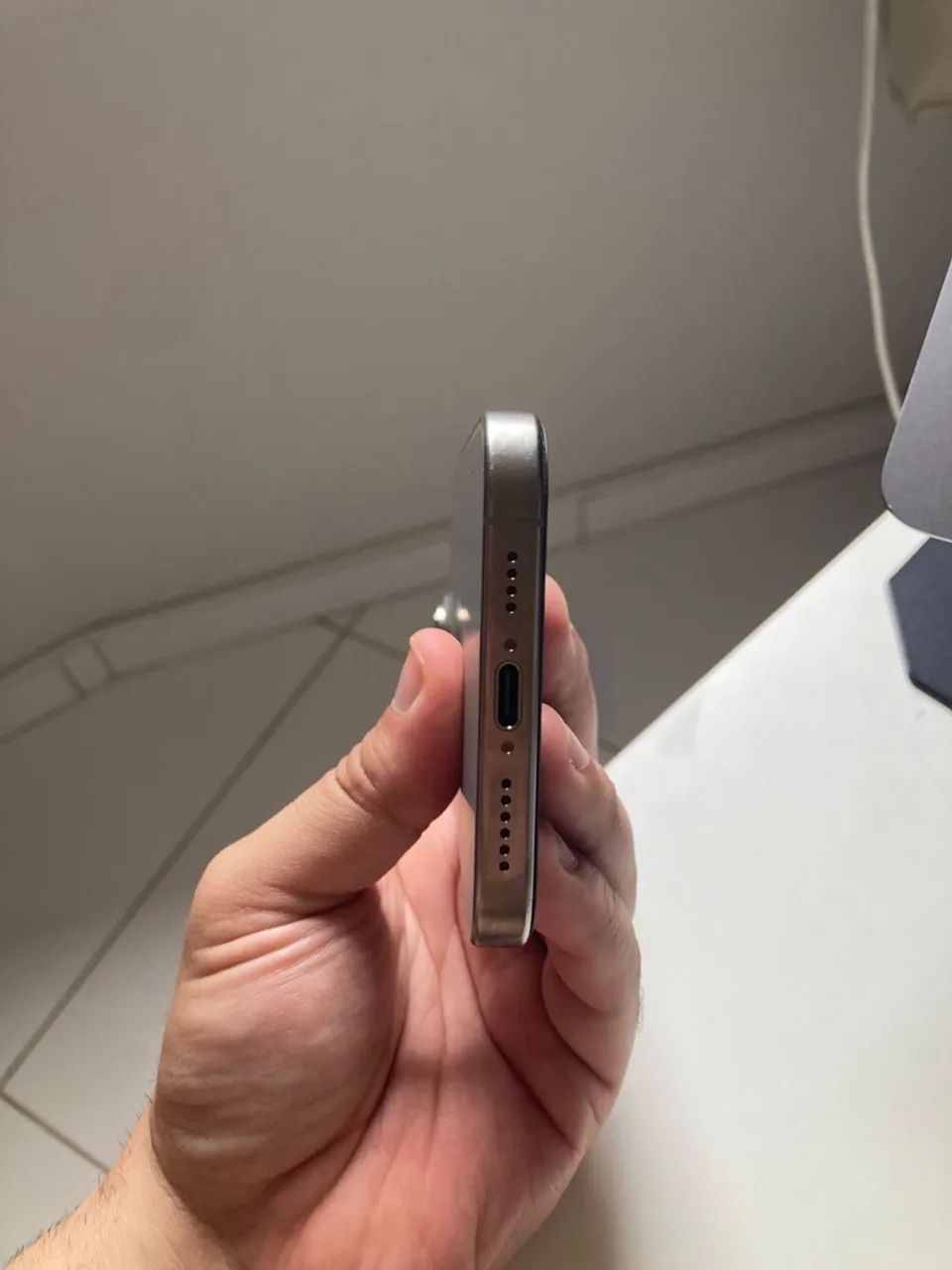 iPhone 16 Pro Max - Foto 4