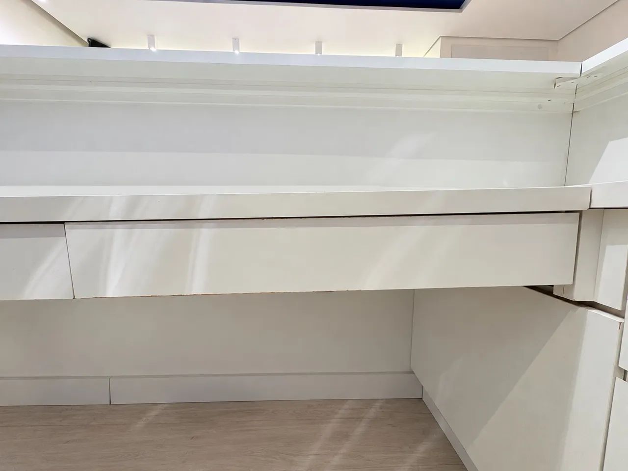 Balcão branco planejado  - Foto 4