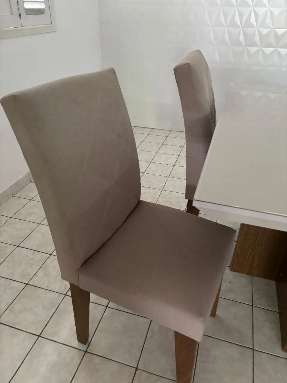 Mesa de jantar com 4 cadeiras - Foto 4
