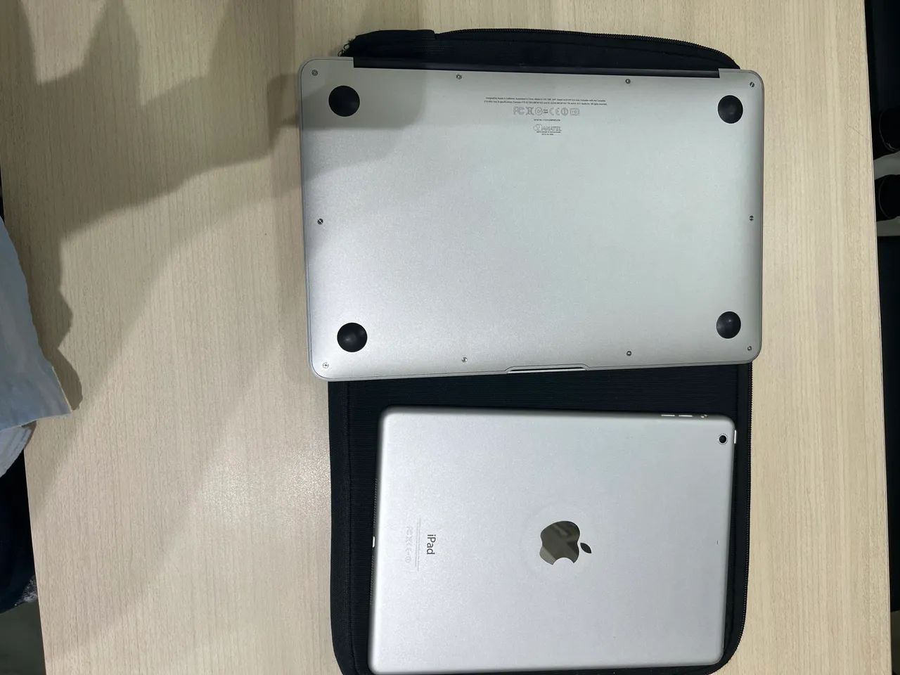 Vende-se MacBook e IPad