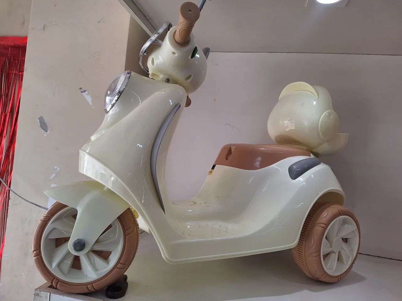 Motinha Elétrica scooter bege - Foto 2