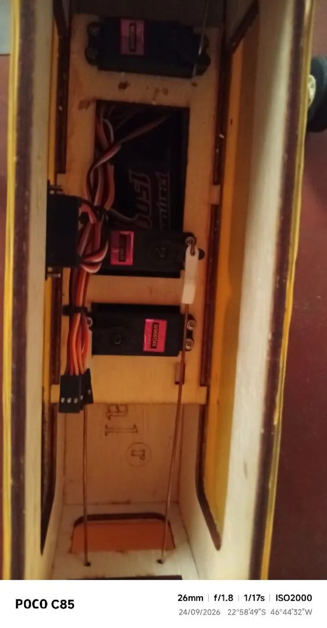 Vendo 2 aeromodelos novos!  - Foto 3