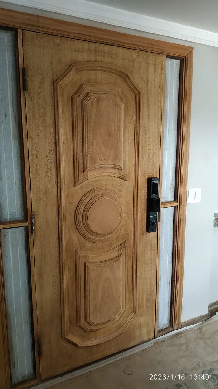Marceneiro instalação de portas 
