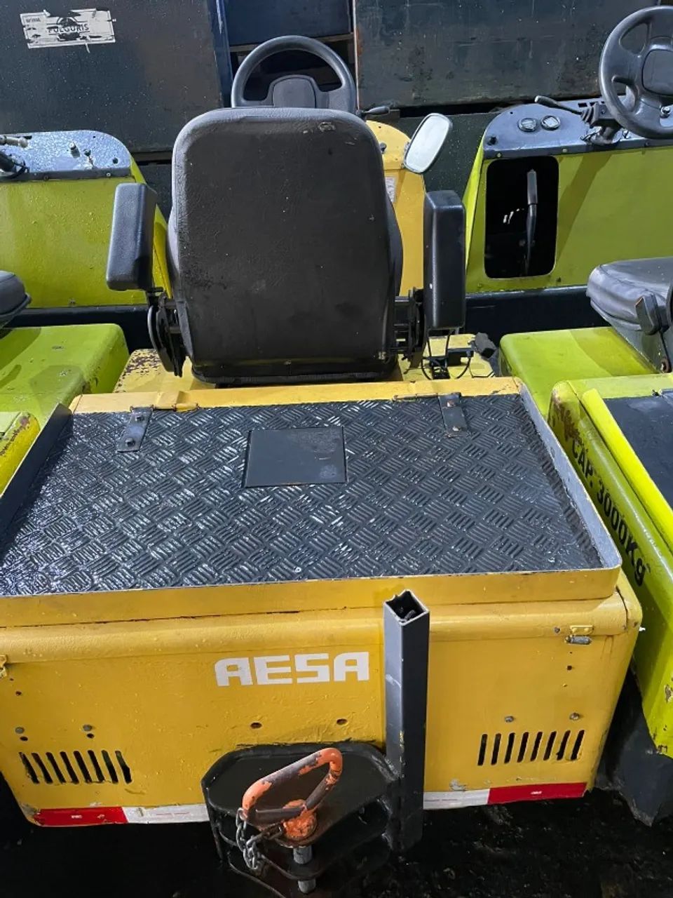 Lote com 08 Rebocadores CEM PT 3000 e 6000 - Foto 4