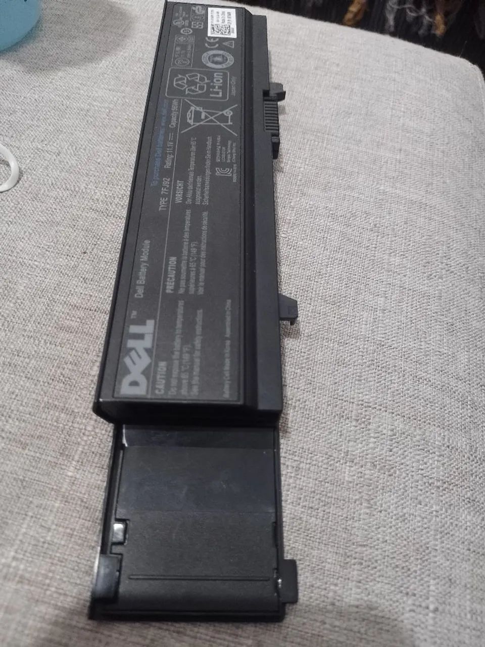 Bateria notebook Dell type 7FJ92  - Foto 4