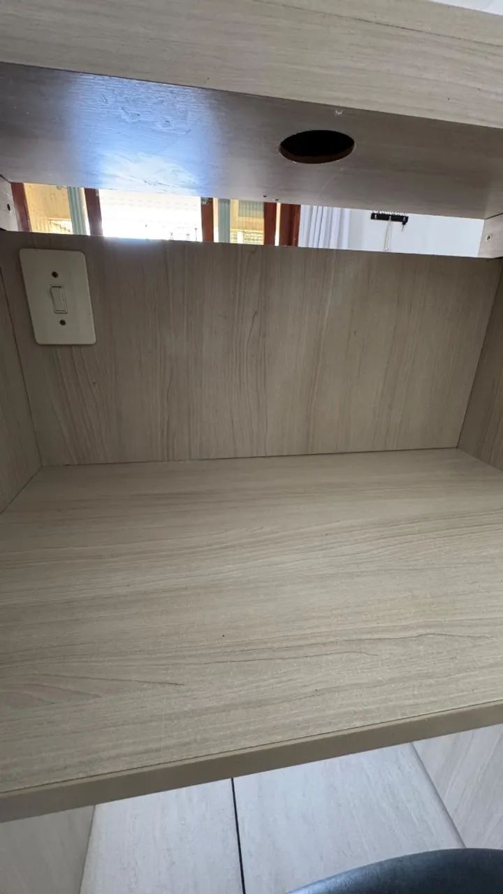 Mesa de estudos - Foto 2