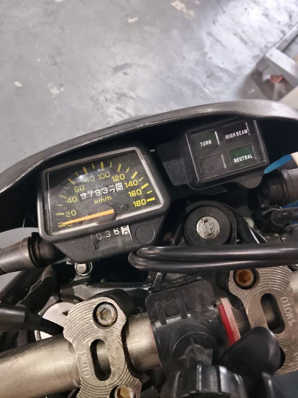 Xt 600 - Foto 2