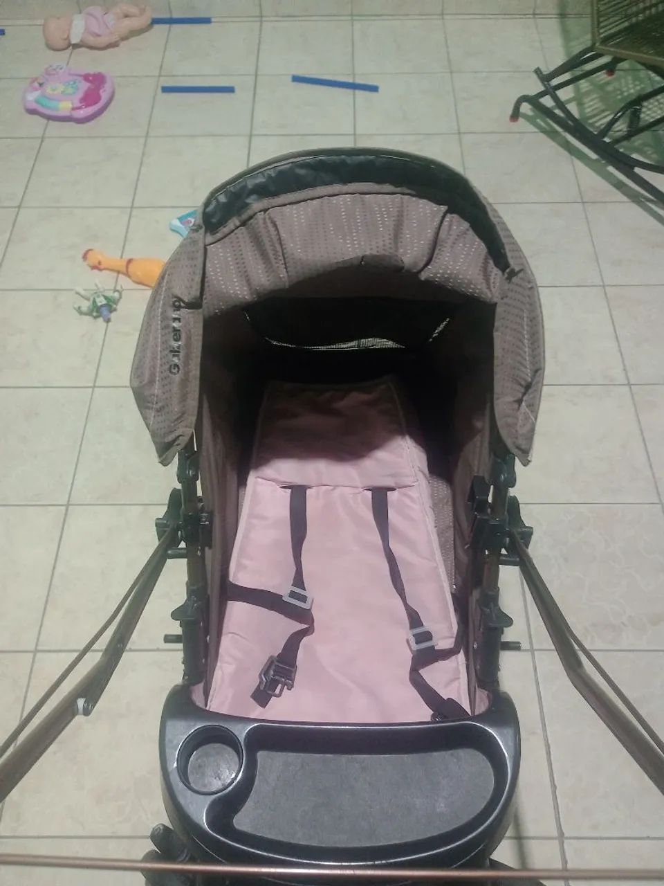 Carrinho de bebê Galzerano, novo. - Foto 4