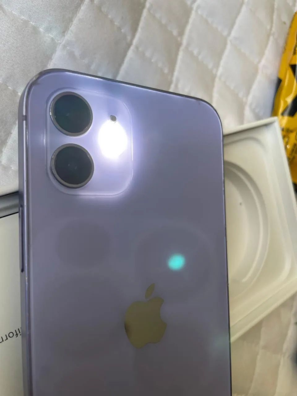 iPhone 12 lilás 128g usado - Foto 2