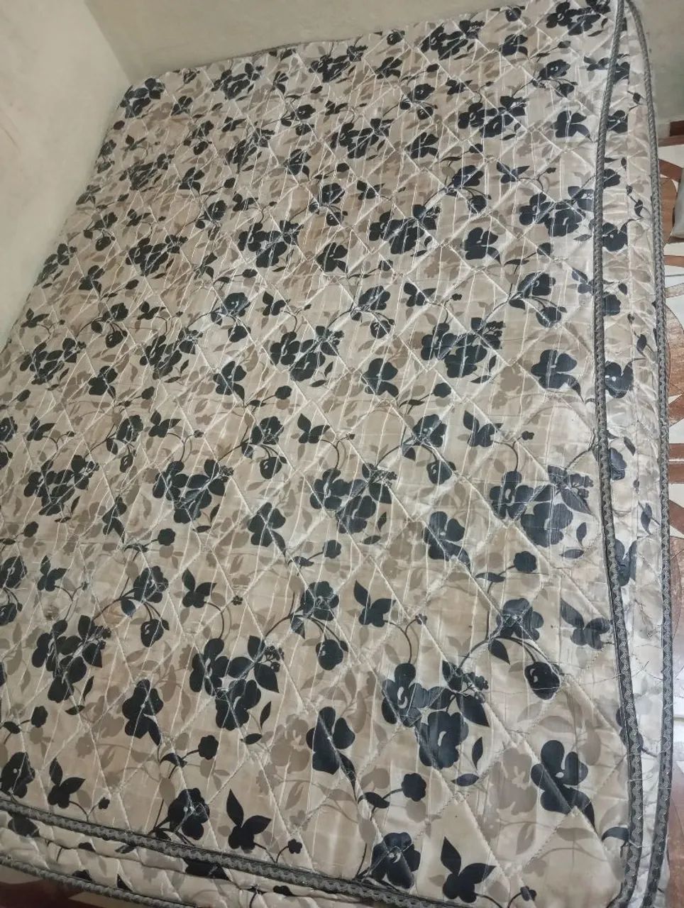 Cama de casal mola 