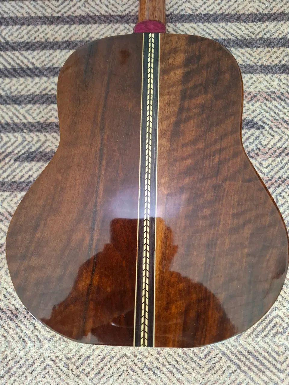 Cavaquinho de Canela tigrada maciça 
