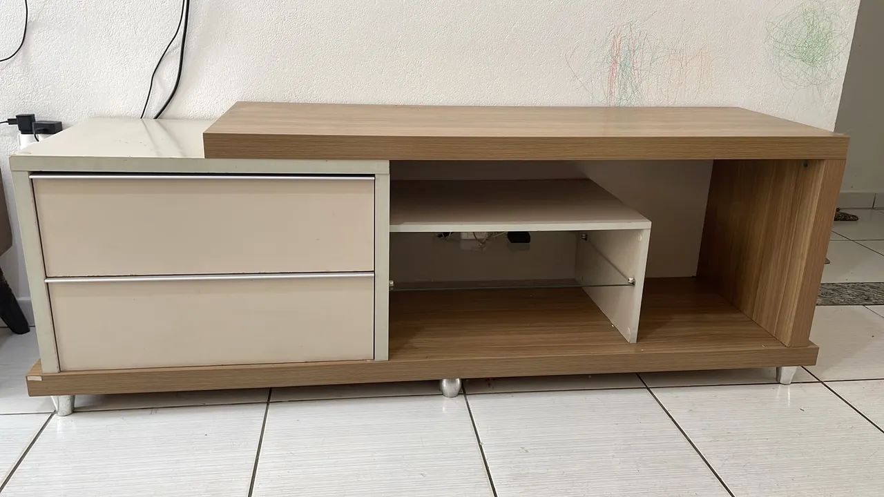 Vendo rack para TV de 1,60cm