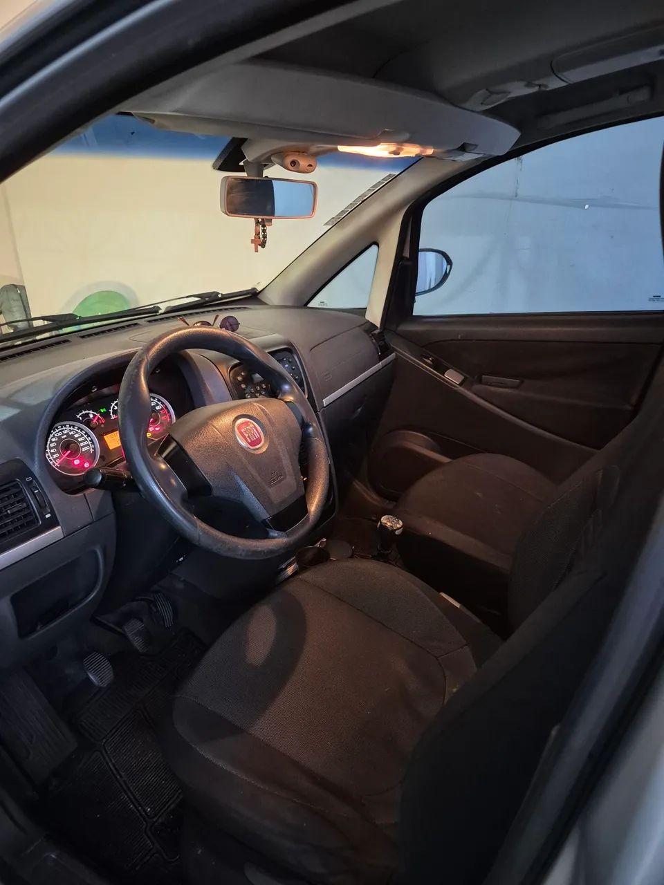 Fiat Idea Attractive 1.4 Fire Flex 8V 5P 2013 - Foto 5