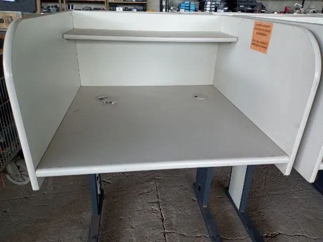 MESA PARA ESCRITÓRIO/ ESTUDO - Foto 2