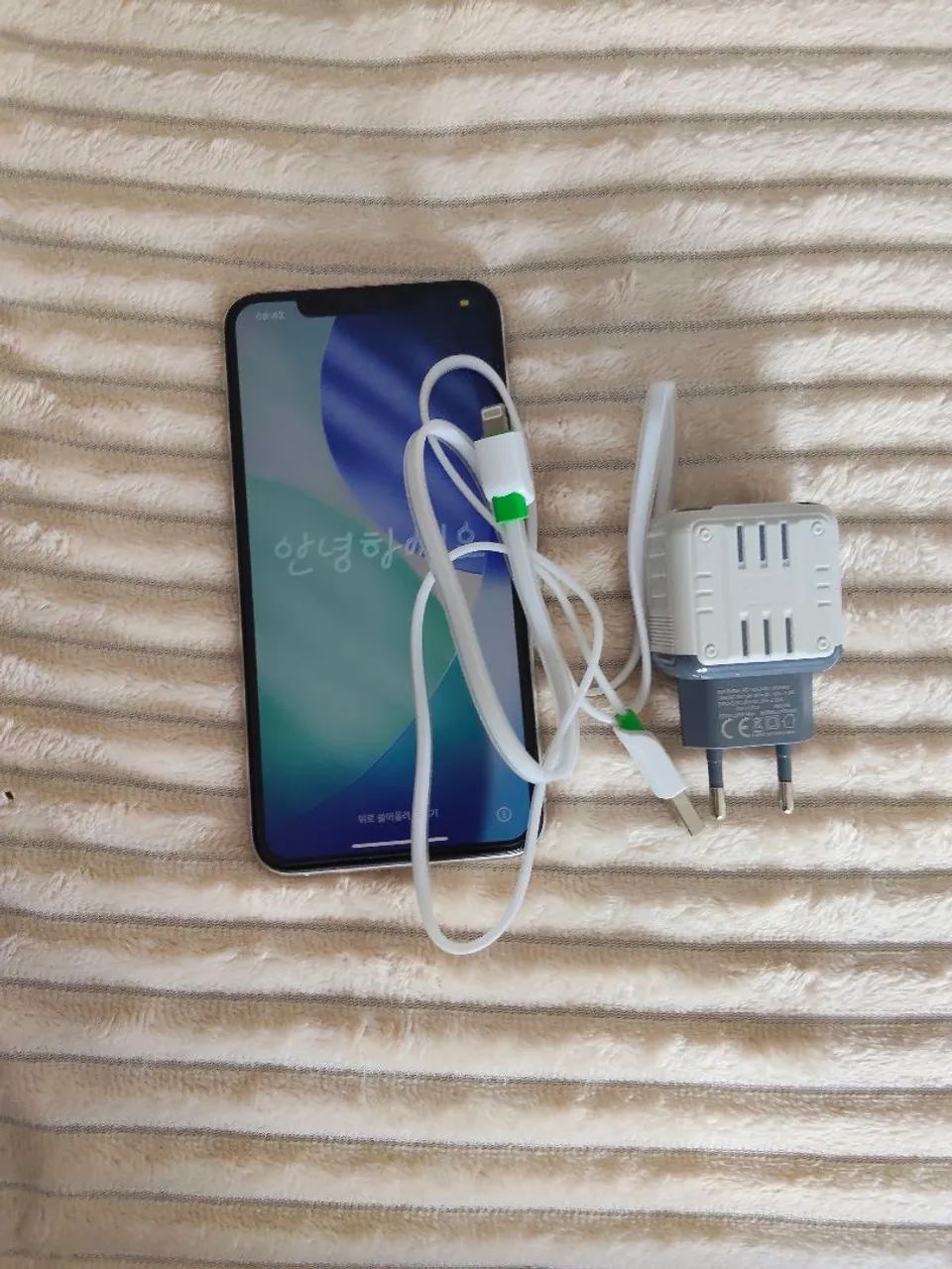 iPhone 11 Pro Max 64 GB branco - Foto 4