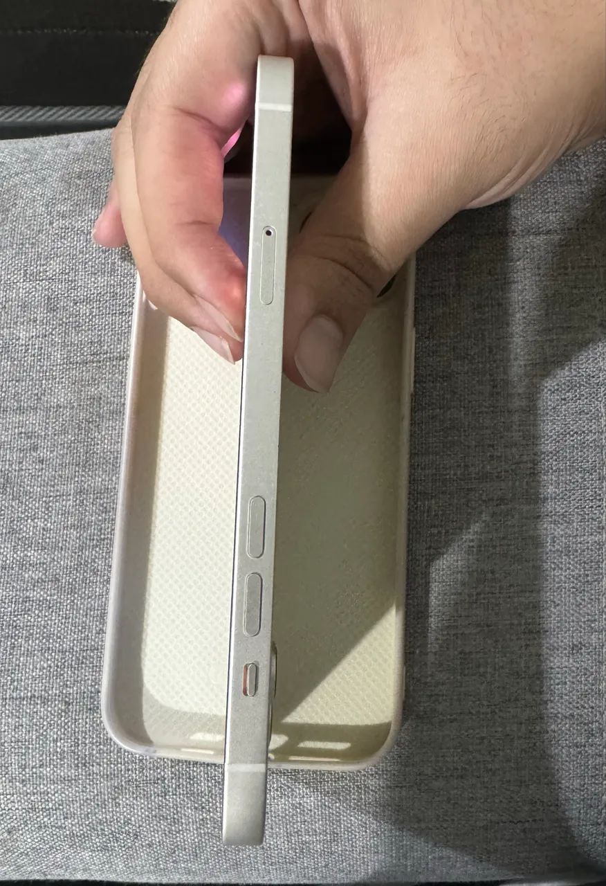 iPhone 14 Plus - 256GB - Foto 3
