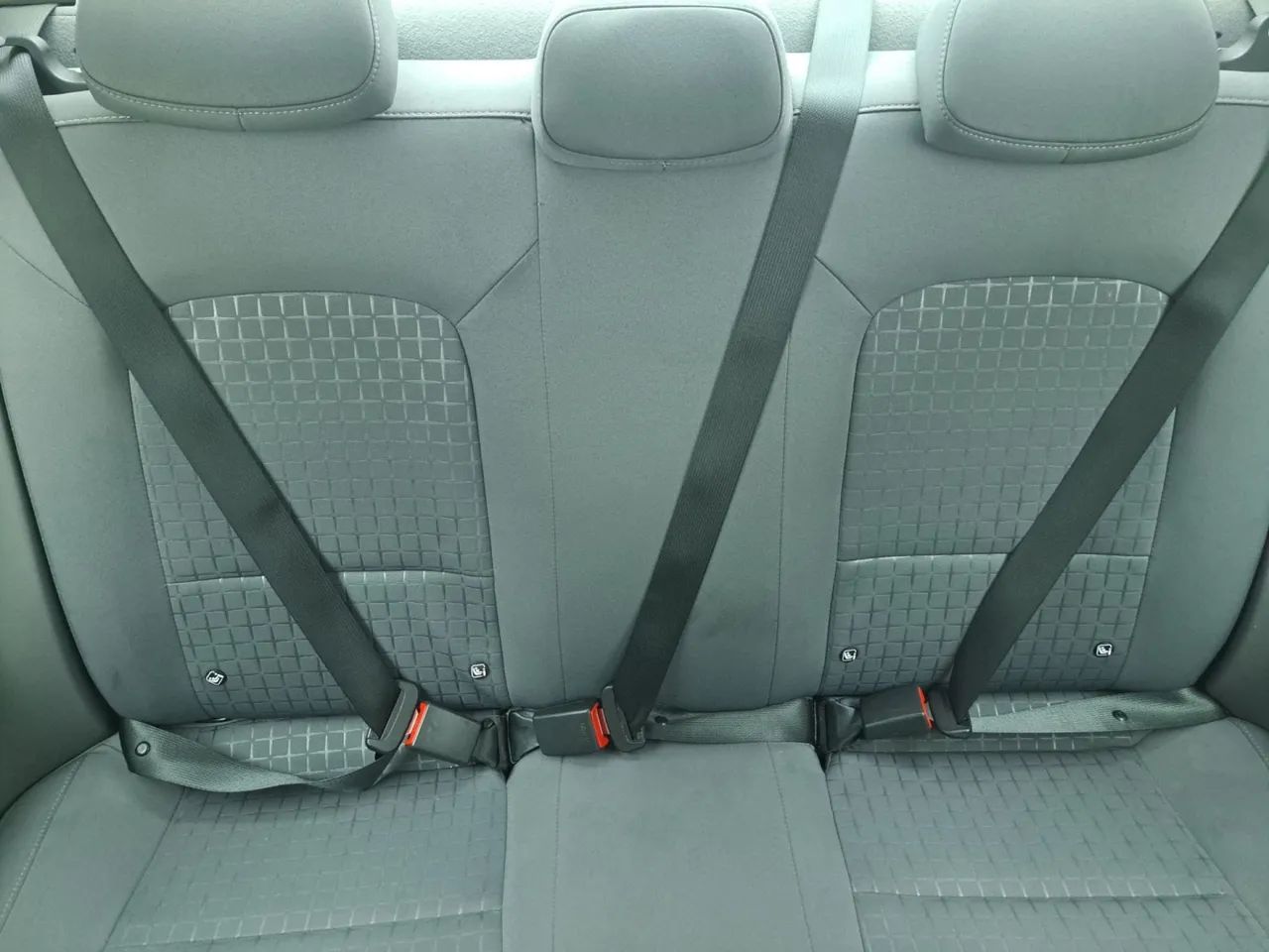 Hyundai HB20S Comfort Plus 1.0 TB Flex 12V Aut, foto 18 de 18