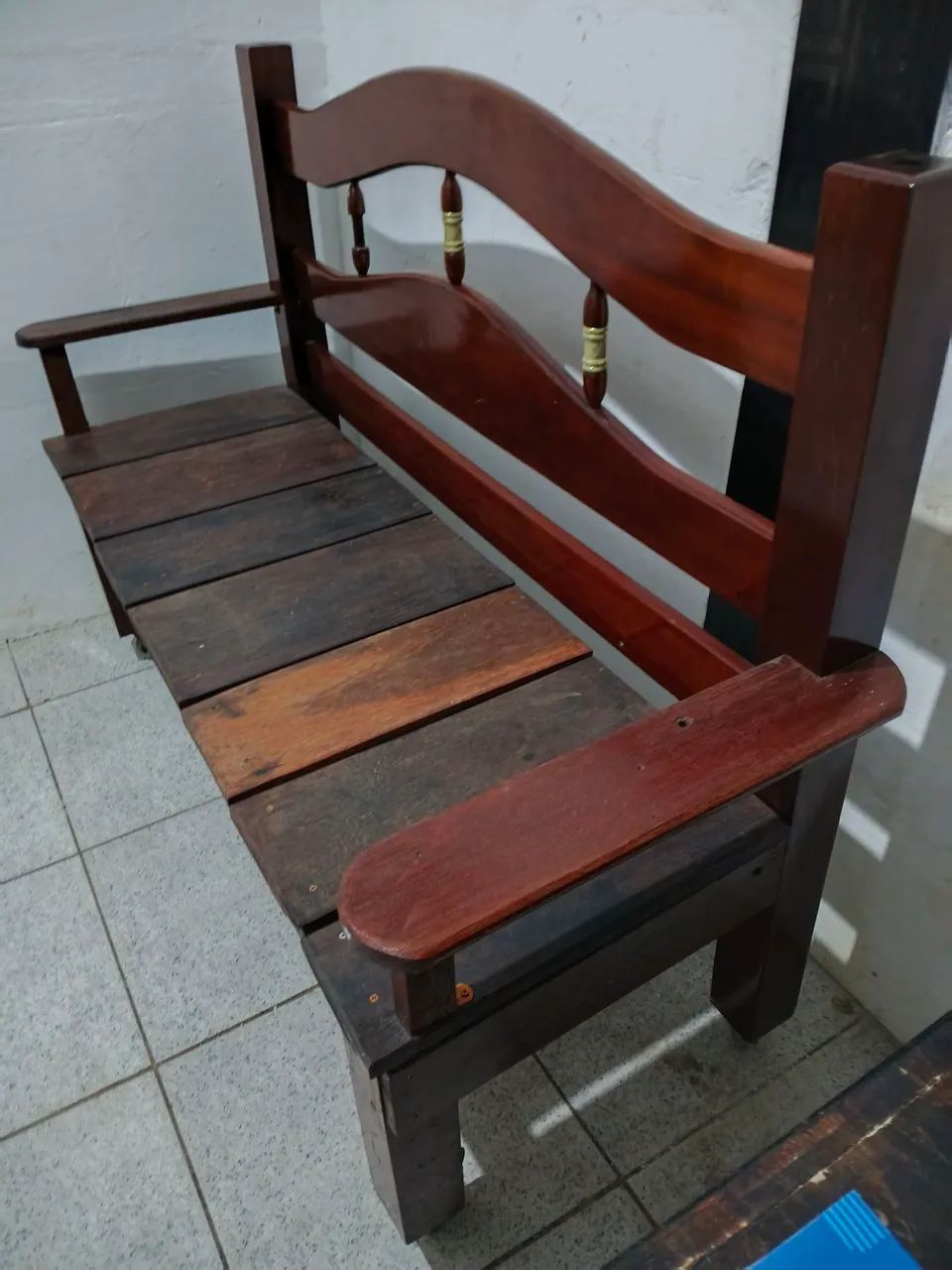 Banco de madeira 
