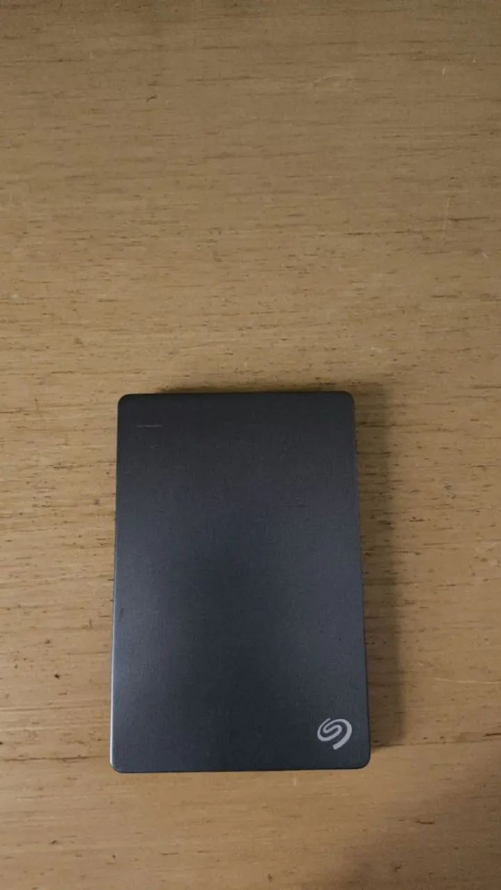HD externo Seagate 2 terabytes