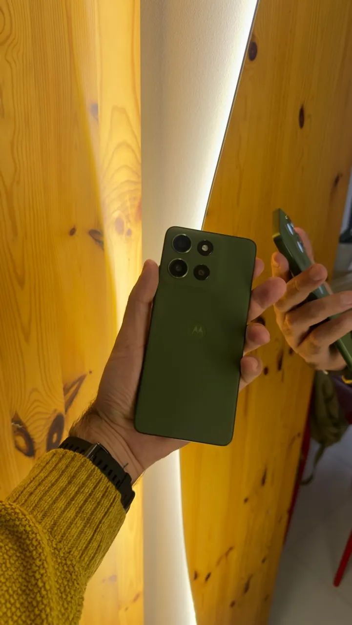 Celular Motorola novo 