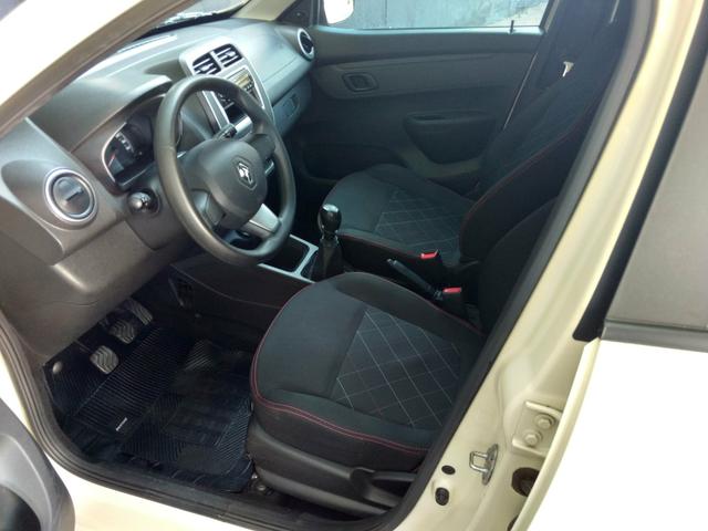 Kwid Zen motor 1.0 12V 4 Portas Completo Único Dono com 35 Mkm originais / 2018 - Foto 10