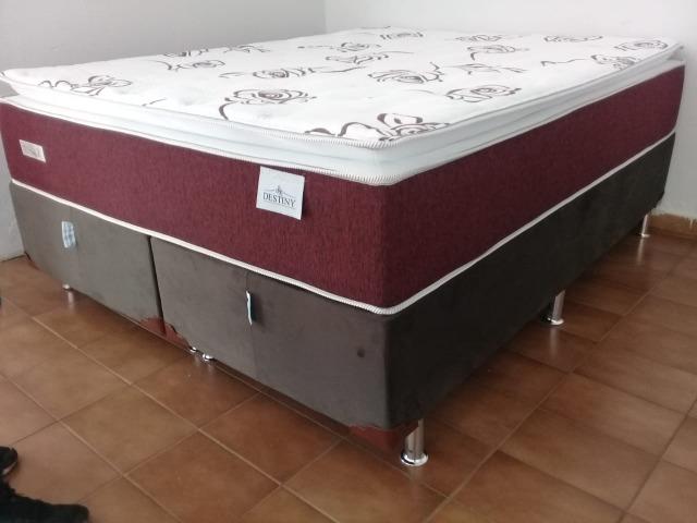 Cama queen size 1ª linha plumatex molas ensacadas de 1799 por 1399 a vista - Foto 4