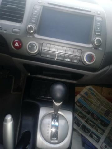Honda Civic LXS 1.8 2010 - Foto 5