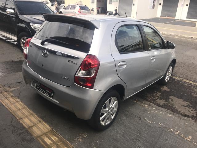 Etios 16/17, 1.5 xls automatico - Foto 6