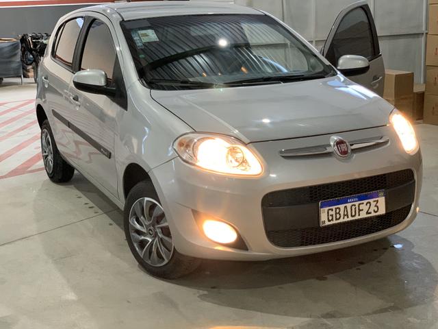 Vendo palio 2016 novinho