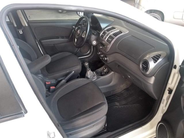 Grand siena essence - 1.6 - Novo-GNV de fabrica extra , excelente para uber - Foto 4