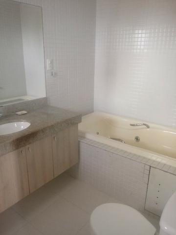 Torre de Itaúna 220 m² semi mobiliado 4 suítes 2 vagas - Foto 4