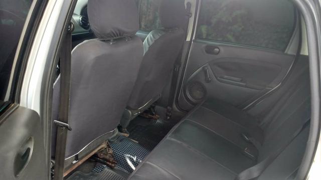 Ford fiesta 1.6 EXTRA - Foto 2