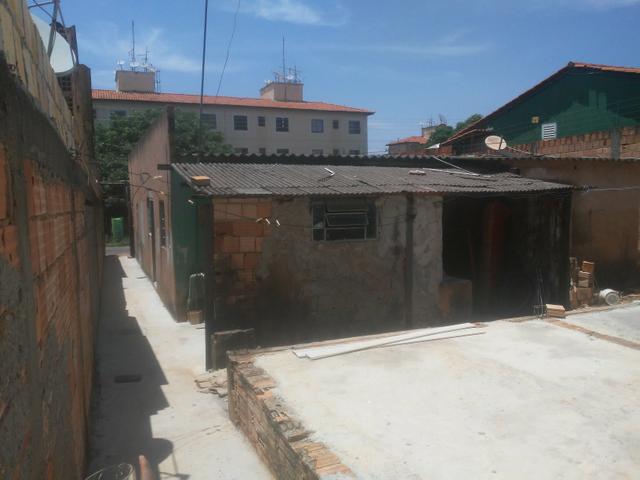 Vende Se Casa em área Comercial - Foto 4