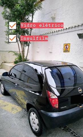 Vendo Celta 1.0 preto - Único dono! Oportunidade imperdível! - Foto 3