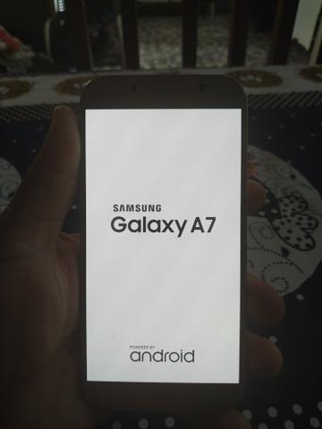 Vender hoje Samsung A7 2017 32 gigas - Foto 2