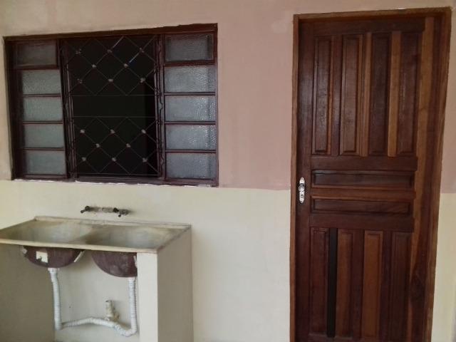 Alugo Casa Próximo Terminal Guaicurus - Foto 5
