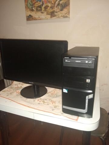Computador e monitor Philips 23 polegadas