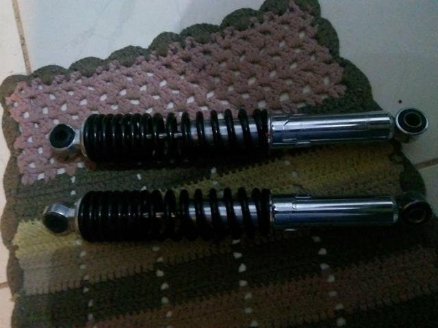 Vendo amortecedor 150
