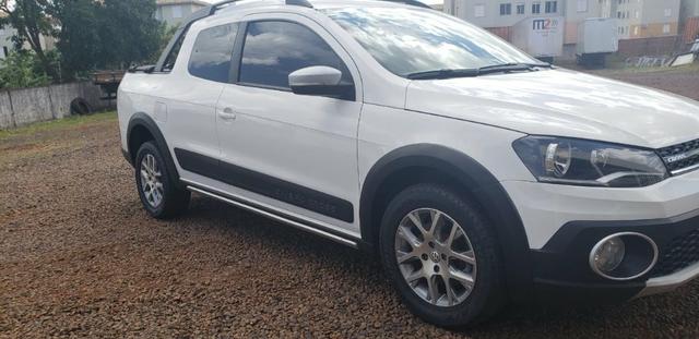 Saveiro Cross 1.6 cab. dupla 2016