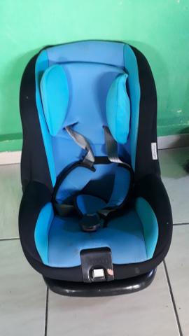 Vendo caderinha para carro