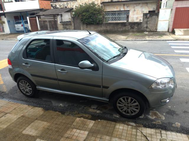 Fiat Palio Essence 1.6 16V (Flex) 2011 - Foto 2