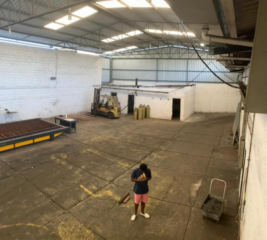 Galpão com terreno todo estruturado! Excelente oportunidade para um grande empreendimento - Foto 15